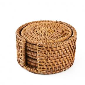 Table mat from natural rattan